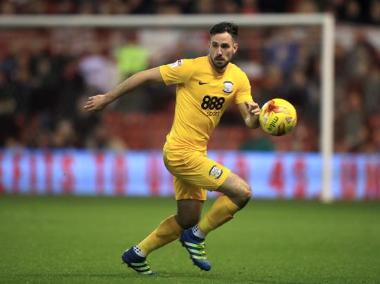 Preston keep play-off places in sight by beating Hull