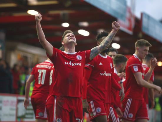 Billy Kee fires Accrington into League One