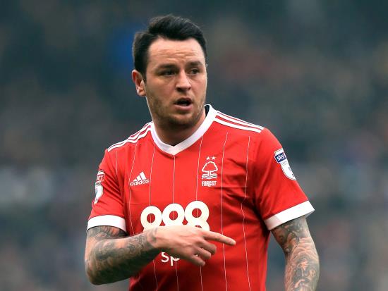 Nottingham Forest vs Barnsley - Lee Tomlin available for Forest ahead of Barnsley clash