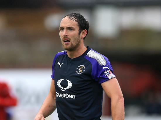 Notts County and Luton bring season to close with goalless draw