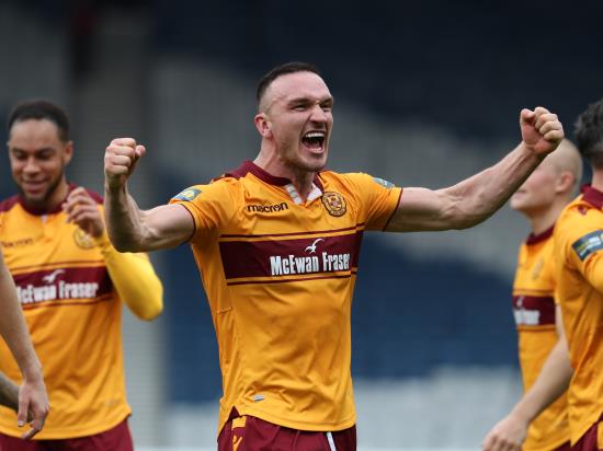 Motherwell rampant in derby win as Nadir Ciftci fires double against Hamilton