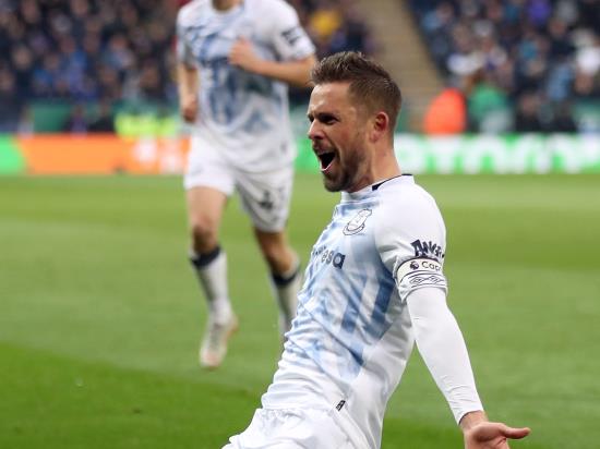 Silva heaps praise on Sigurdsson after midfielder’s thunderbolt downs Leicester