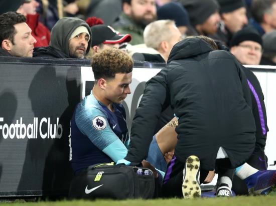 ‘It doesn’t look great’ – Pochettino worried by extent of Alli injury