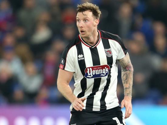 Defender Ohman suspended as Grimsby take on Cambridge