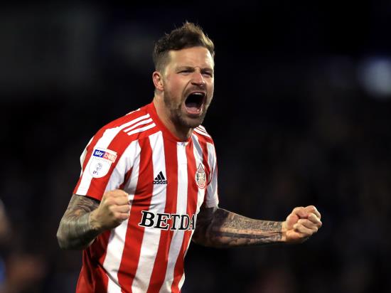 Sunderland assistant boss Parkin hails influential Maguire