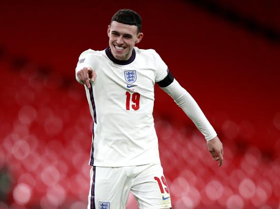 Phil Foden takes centre stage as England end 2020 by beating Iceland