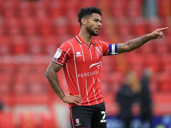 Liam Bridcutt set to return as Lincoln target favourable play-off position