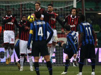 Nine-man Inter claim derby spoils