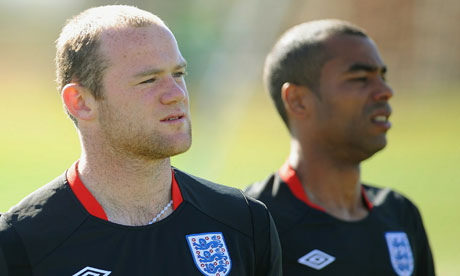 World Cup 2010: Wayne Rooney and Ashley Cole return to training