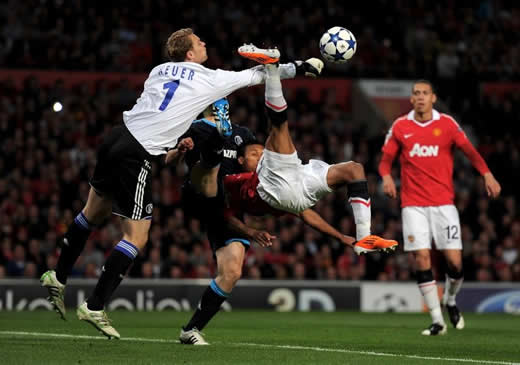Manchester United 4 Schalke 1 (agg 6-1) - Picture Special