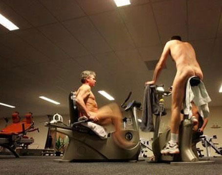Netherlands - the first Gym offers naked exercise in the world