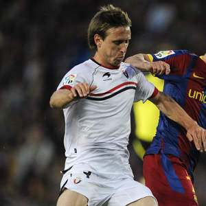 Malaga set to buy Osasuna's Monreal