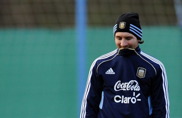 Argentina in search for Messi understudy