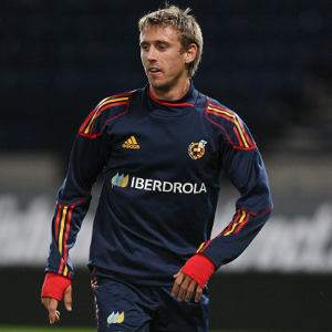 Spain call up Monreal for Italy clash