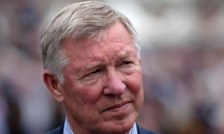 Sir Alex Ferguson puts faith in his young Manchester United defenders