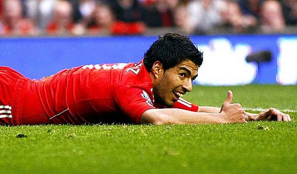 Kenny Dalglish: Liverpool are so lucky to have Luis Suarez