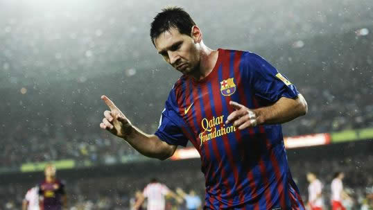 Messi declares eternal love for Barca