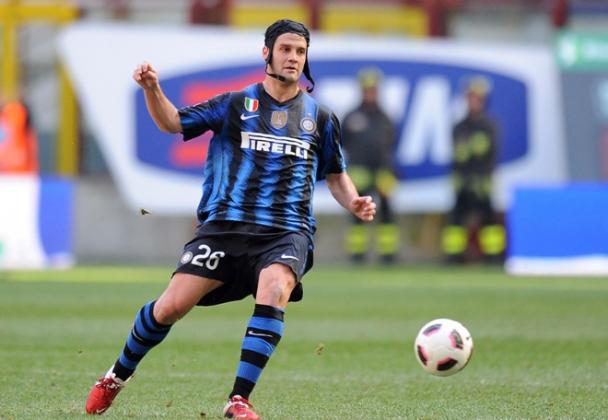 Liverpool and Man City considering swoop for Inter Milan defender