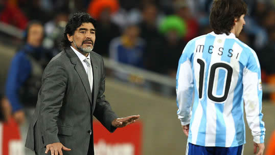 Maradona hits out at Pele for Messi