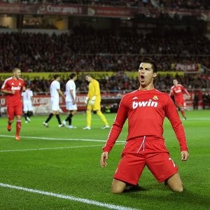 Ronaldo treble puts Real back on top
