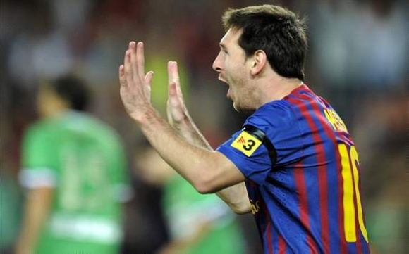 Barcelona's Lionel Messi rules out ever playing for Real Madrid: I do not see myself wearing the shirt of anyone else