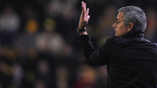 Mourinho snubs press after fiery draw