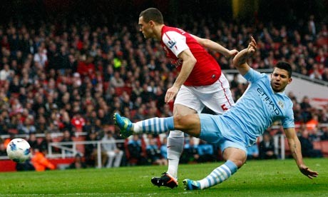 Thomas Vermaelen says Arsenal can challenge for 2013 Premier League