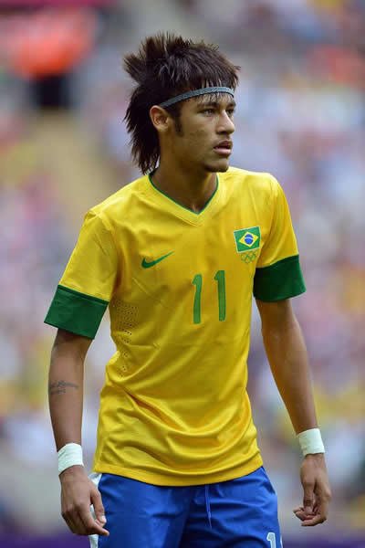 United’s £38m bid for Neymar