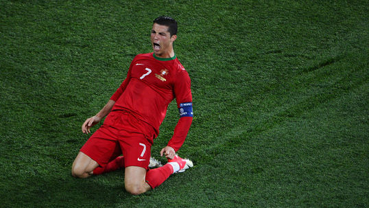 Ronaldo stars in Portugal triumph