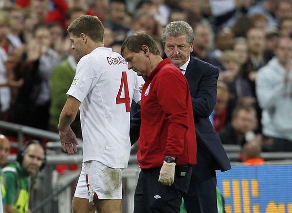 Hodgson furious at ref Cakir after Gerrard sees red and Defoe has goal chalked off