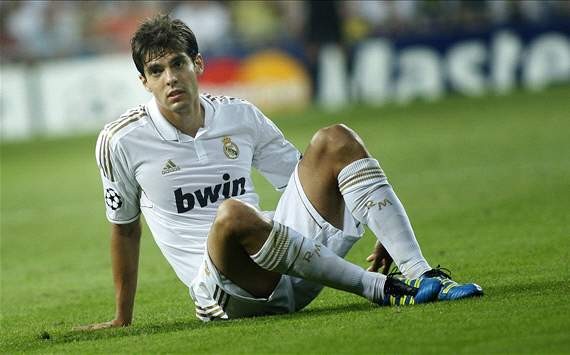 'Kaka would not have been treated like this at Barcelona' - Dani Alves