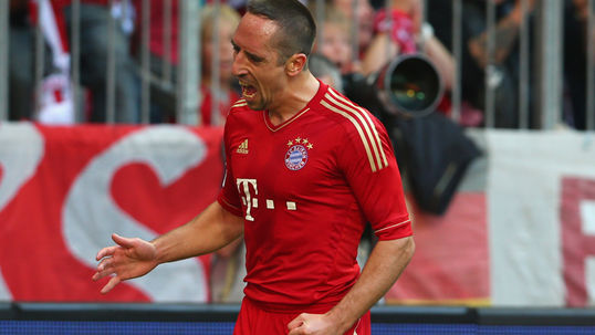 Ribery brace hands Bayern three points