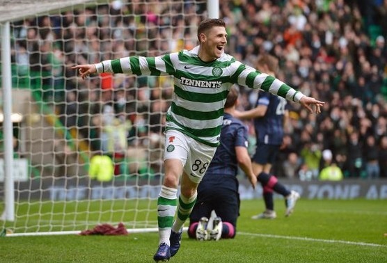 Liverpool keen on Hooper as Celtic contract talks stall