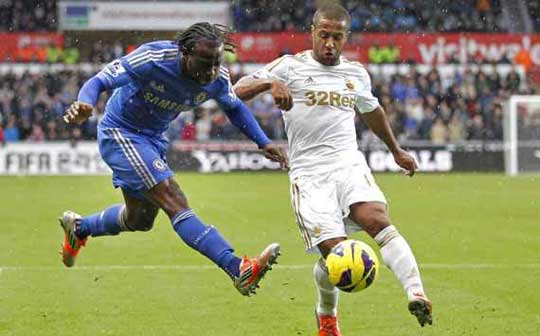Swansea City 1-1 Chelsea: Hernandez stunner sees Blues slip up in title chase