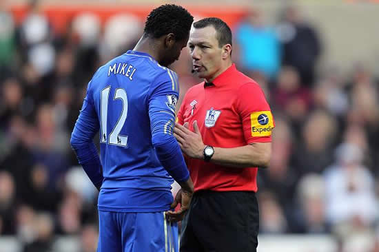 Blues praise ref shock! Di Matteo discovers Friend in the middle
