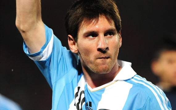Messi is the best player of all time, says Carlos Bianchi
