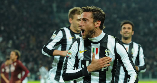 Marchisio stars in Juve win