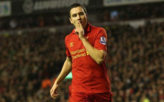 Liverpool 4-0 Fulham: Gerrard, Suarez & Downing sparkle in Reds romp