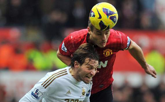 Swansea 1 - 1 Manchester United: Michu pounces to deny leaders a sixth straight win