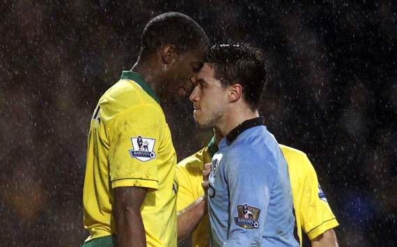 Norwich City 3-4 Manchester City: Dzeko double enough for champions in end-of-year cracker