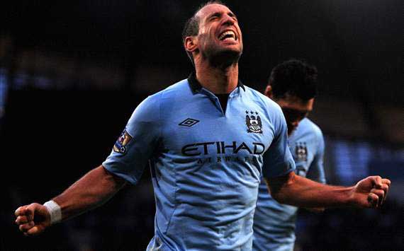 Manchester City 3-0 Stoke: Aguero wraps up comfortable win for champions