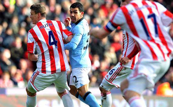 Stoke 0-1 Manchester City: Late Zabaleta strike sends Mancini’s men through to fifth round