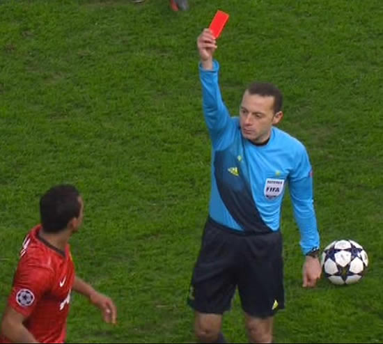 Nani ref in death threats - Storm over Utd red card