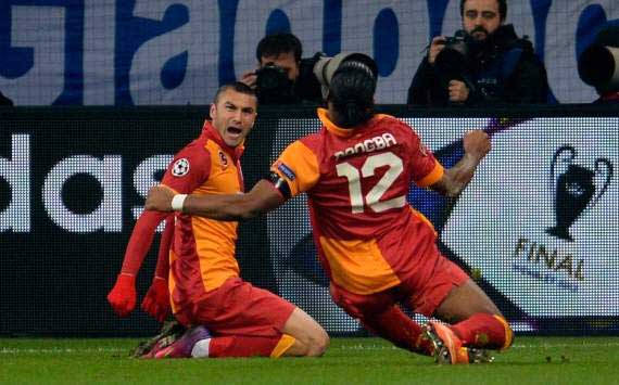 Schalke 2-3 Galatasaray (Agg 3-4): Amrabat seals Turkish progression to last eight
