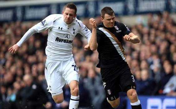 Tottenham 0-1 Fulham: Berbatov returns to haunt stuttering Spurs