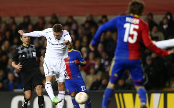 Tottenham 2-2 Basel: Bale injury sours Spurs comeback
