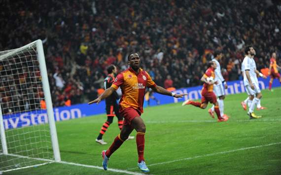 Galatasaray 3-2 Real Madrid (Agg 3-5): Sneijder and Drogba on song but Blancos progress to last four