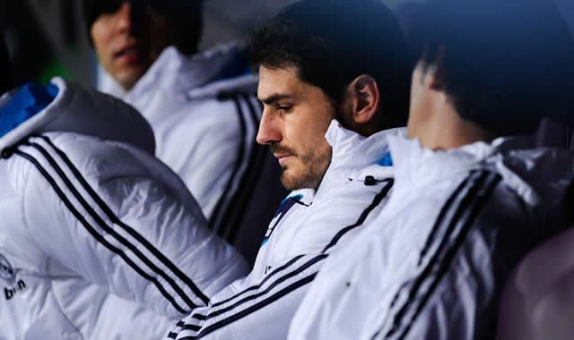 Xavi: Casillas won't quit Real for Barca