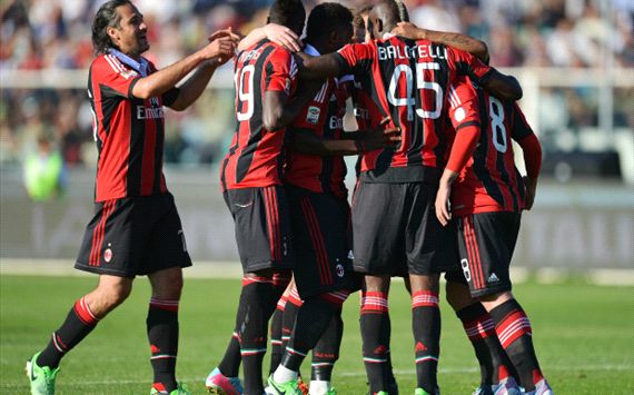 Pescara 0-4 AC Milan: Balotelli double solidifies third spot