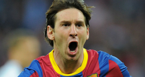 Paris St Germain warn Barcelona of Lionel Messi bid if they keep pursuing Thiago Silva